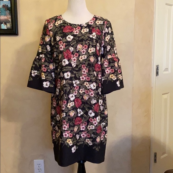 Karl Lagerfeld Dresses & Skirts - Karl Lagerfeld Dress